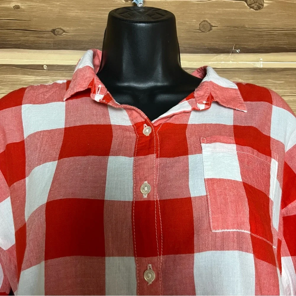 5/$25 Old navy girl long sleeve bottoms down‎ red white plaid shirt size 14 XL
